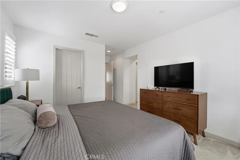 809 S Anaheim Boulevard #101 photo 18