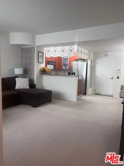 620 S Gramercy Place #339 photo 30