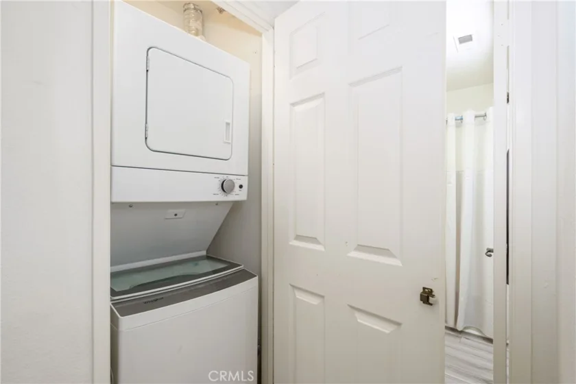 20301 Bluffside Circle #211 photo 23