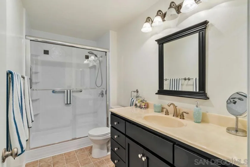 10805 Camino Ruiz #36 photo 9