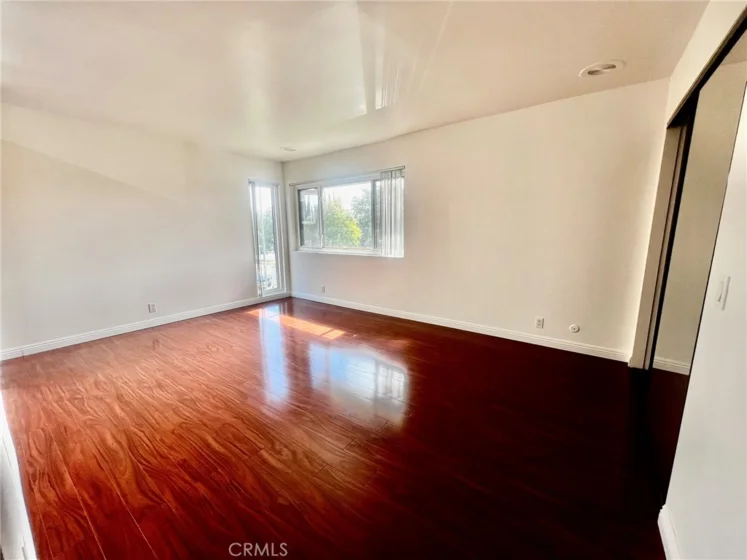19451 Sherman Way #501 photo 24