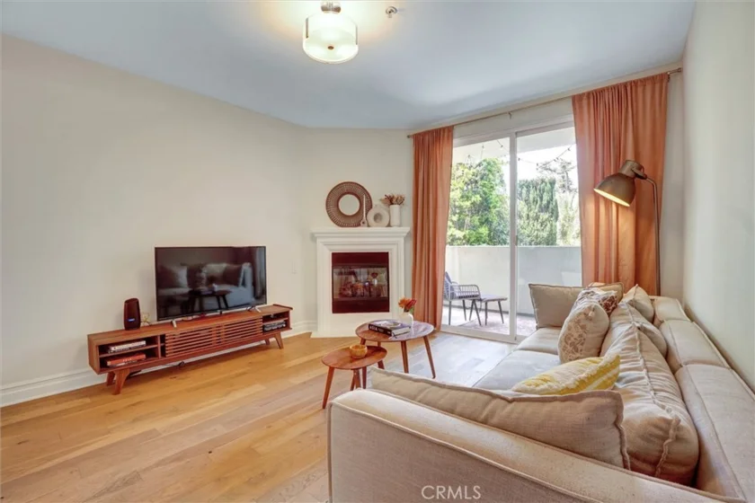 13935 Burbank Boulevard #105 photo 17