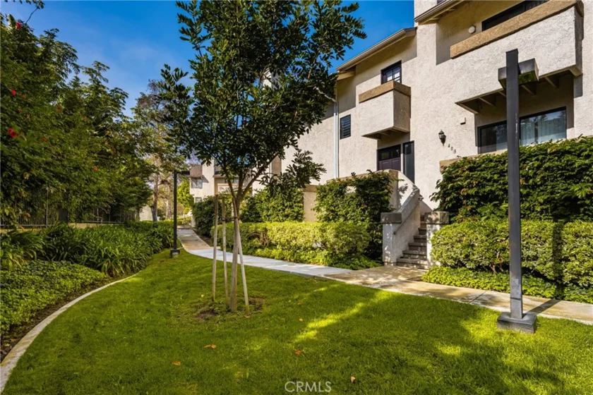 403 Harbor Woods Place #403 photo 1
