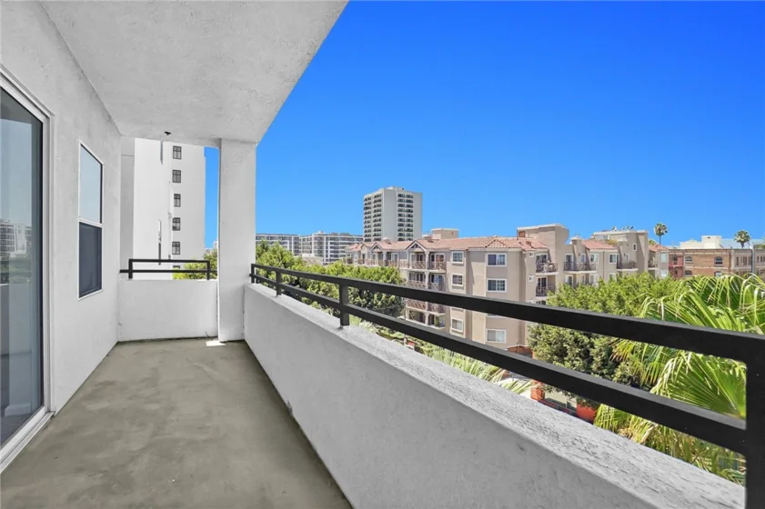 838 Pine Avenue #408 photo 34