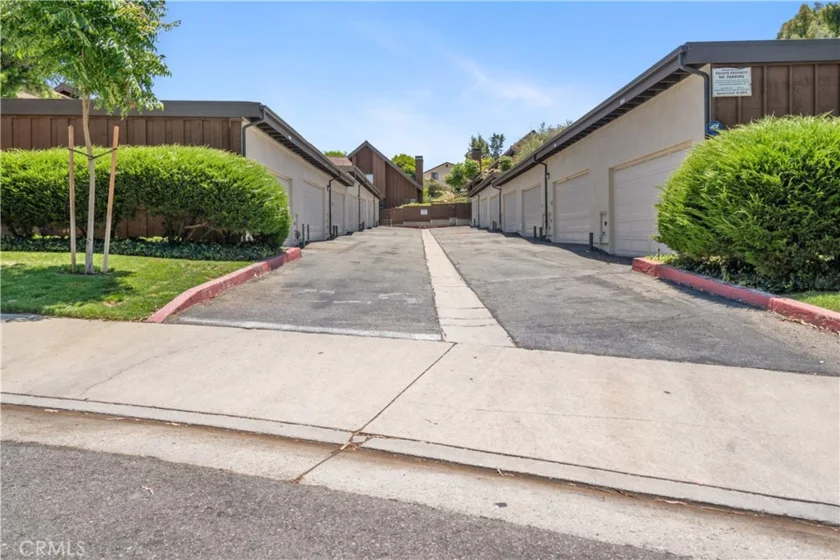 1532 Stonewood Court photo 32