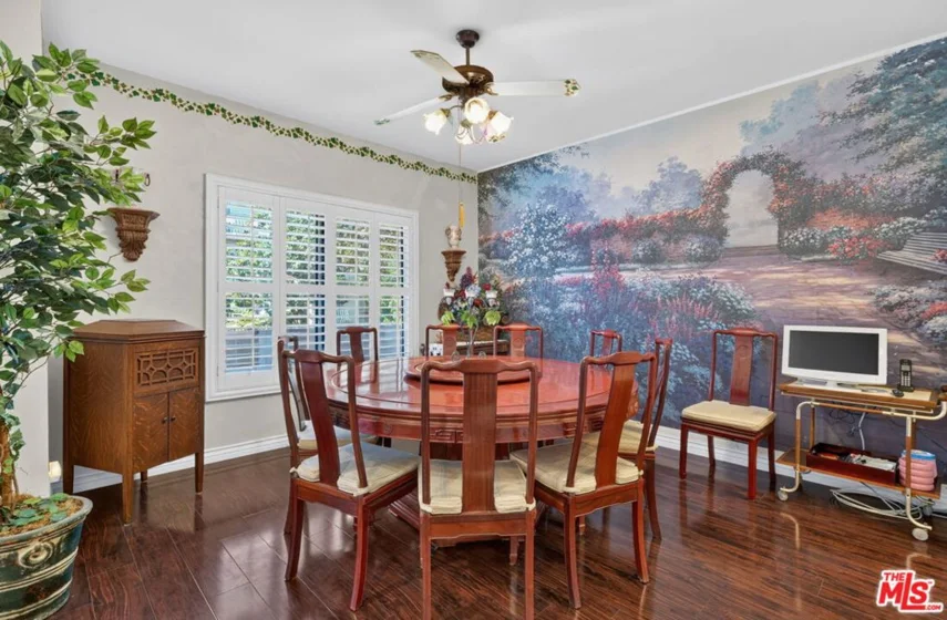 1944 Glendon Avenue #110 photo 5