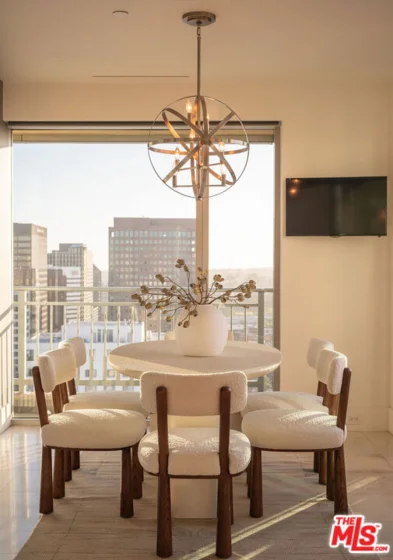 10727 Wilshire Boulevard #PH2 photo 16