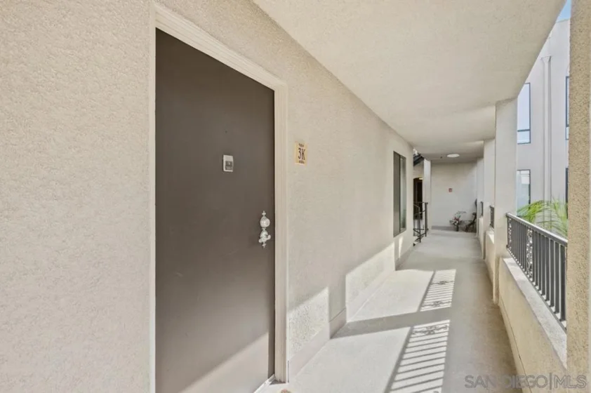 1235 Parker #3K photo 13