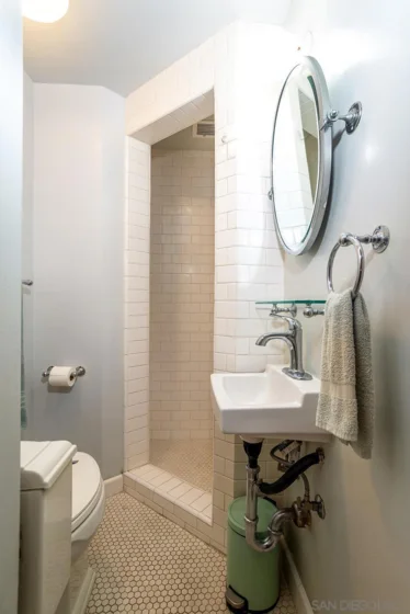 702 Ash Street #300 photo 21