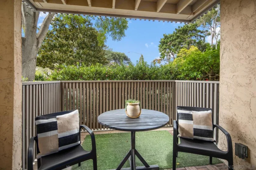 8581 Villa La Jolla Drive #N photo 14