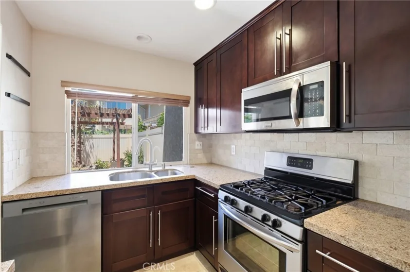 54 Oval Road photo 8