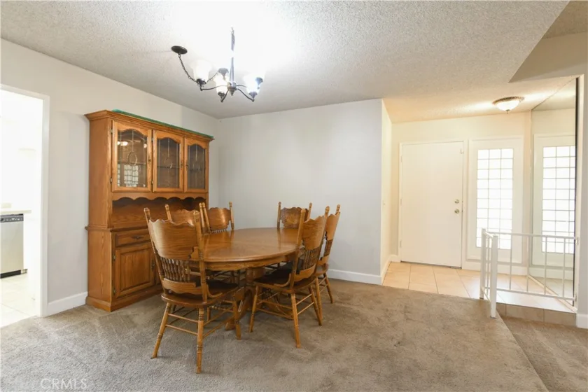 5468 Apricot Lane photo 11