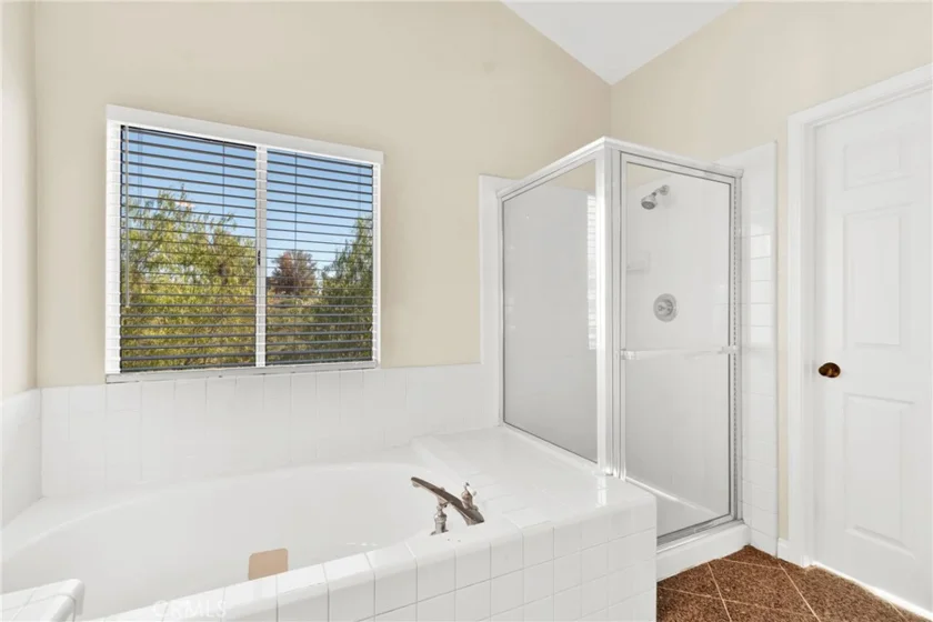 39909 Via Castana photo 48