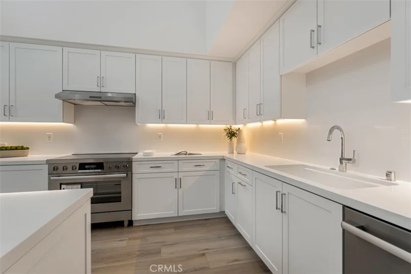 24722 Del Prado #205 photo 13