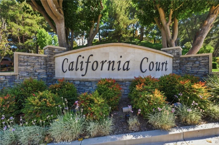 157 California Court photo 61