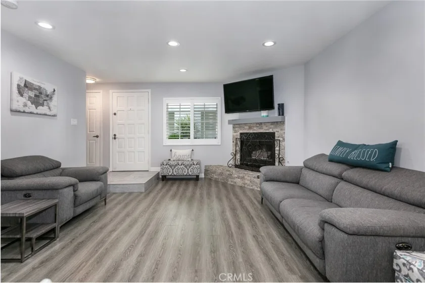 618 N Howard Street #128 photo 2