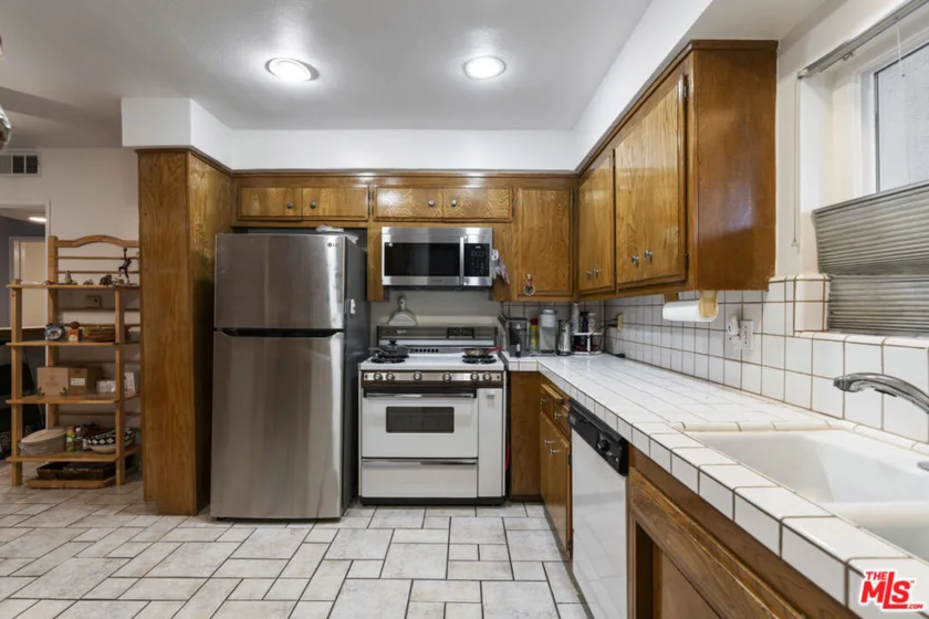 4445 Cartwright Avenue #111 photo 13