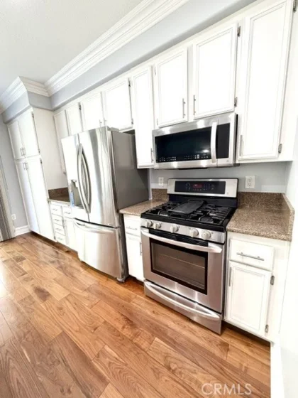 27 Chaumont Circle photo 12