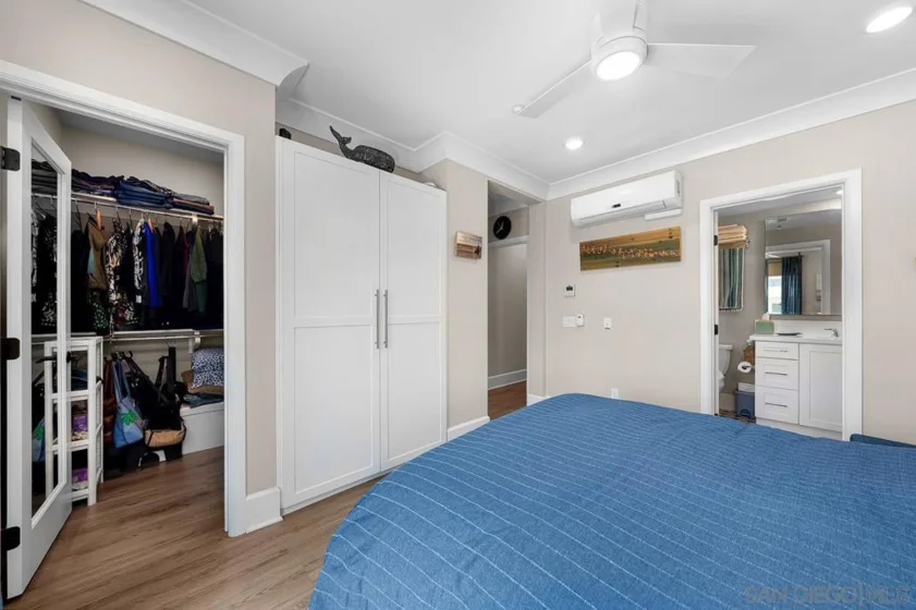 810 Santa Barbara Place photo 17