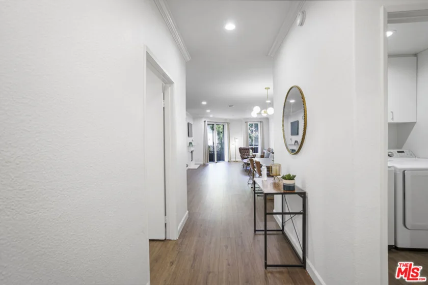 333 Westminster Avenue #104 photo 8