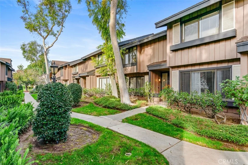 9658 Amigo Avenue #110 photo 1