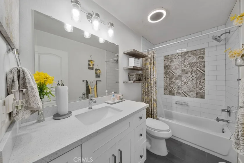 24941 El Roble photo 23
