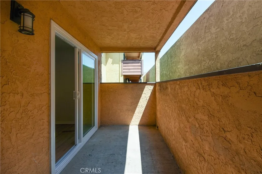 530 Calle Montecito photo 16