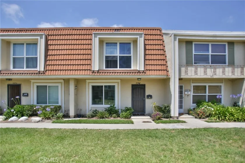 10058 San Juan Court photo 1