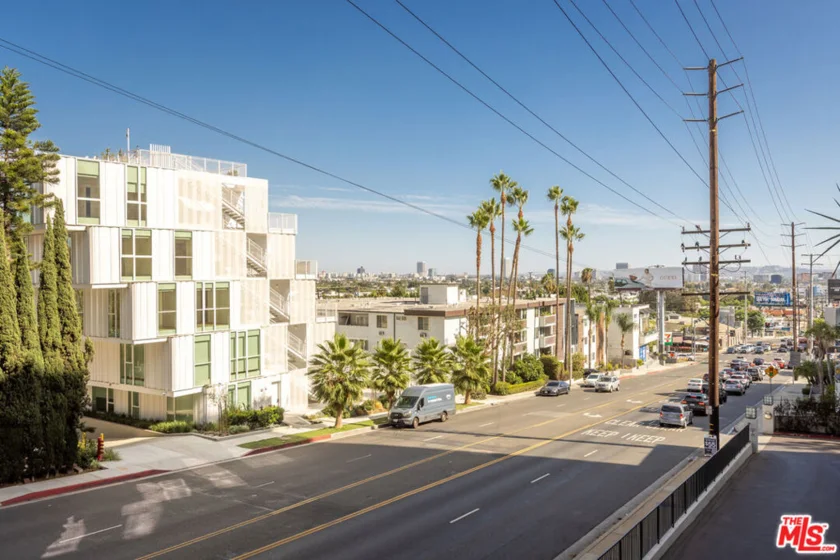 1155 N La Cienega Boulevard #110 photo 32