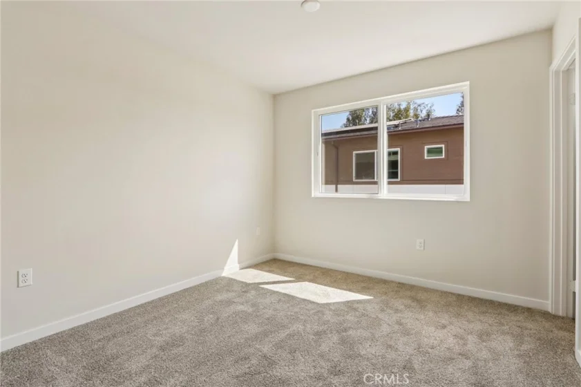 9536 Hannah Way photo 13