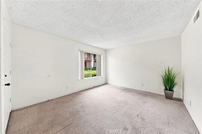 4978 Avila Way photo 5