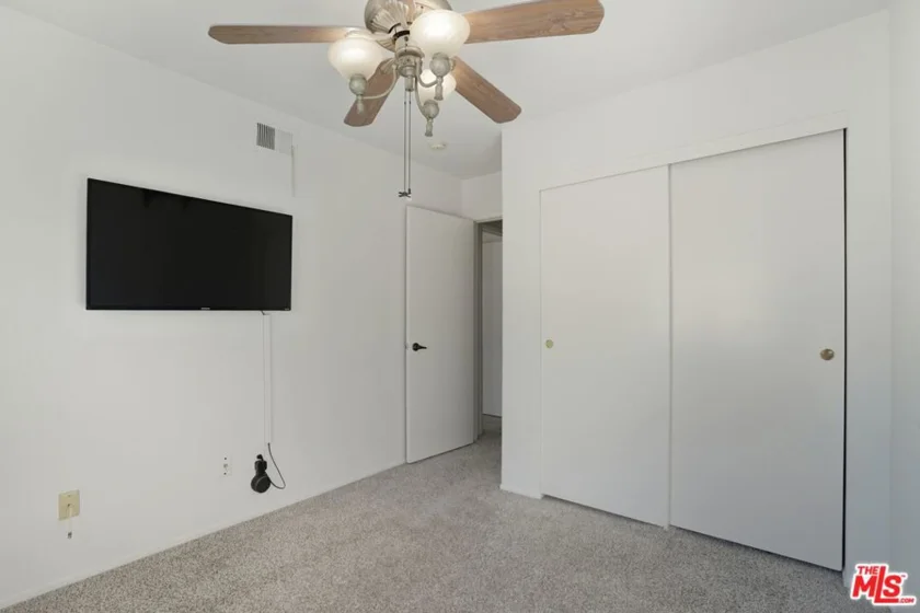 19355 Sherman Way #42 photo 28