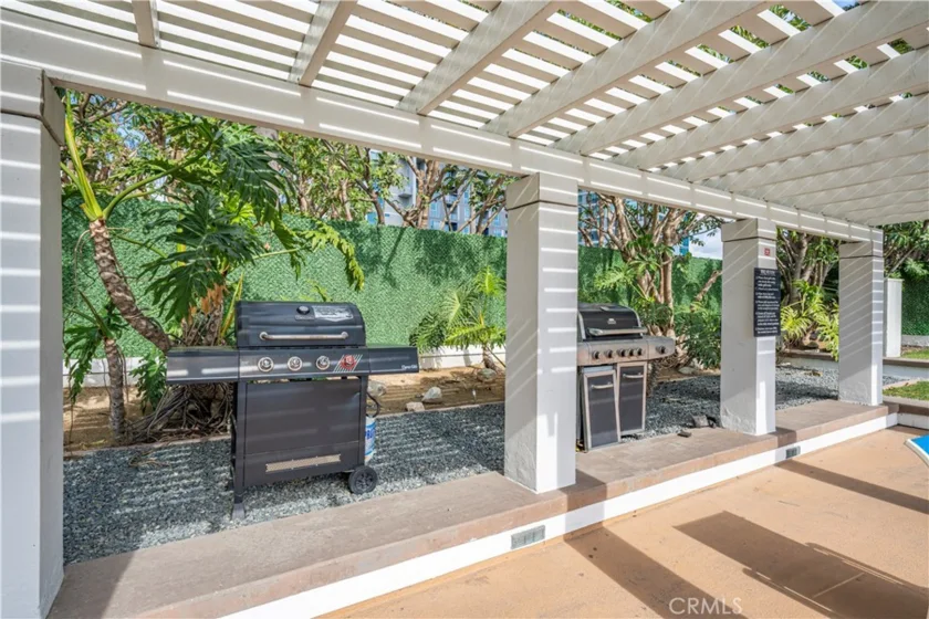 700 E Ocean Boulevard #3003 photo 34