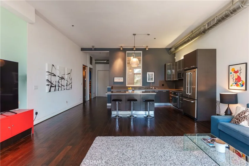 13320 Beach Avenue #301 photo 8