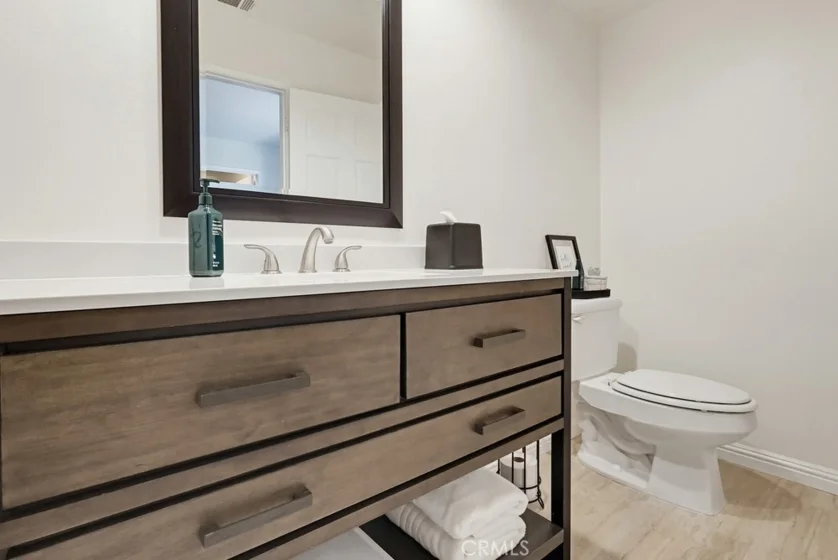 2906 Baywater Avenue #2 photo 36
