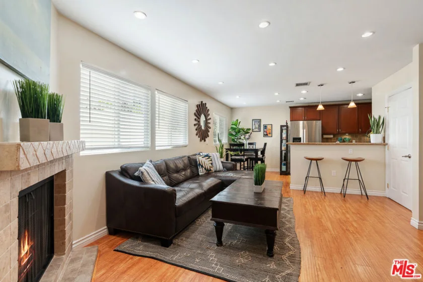 10908 Camarillo Street #102 photo 1