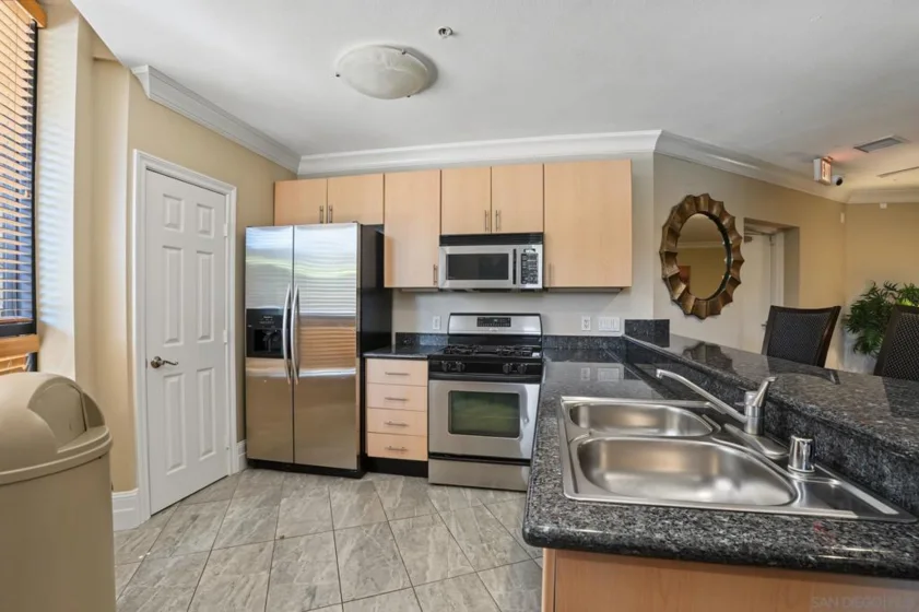1465 C Street #3407 photo 42