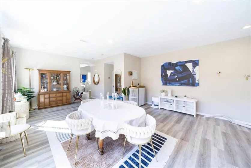 30940 Branford photo 8