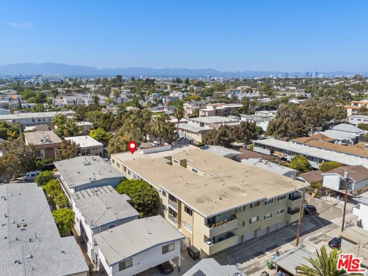 428 Hill Street #16 photo 32