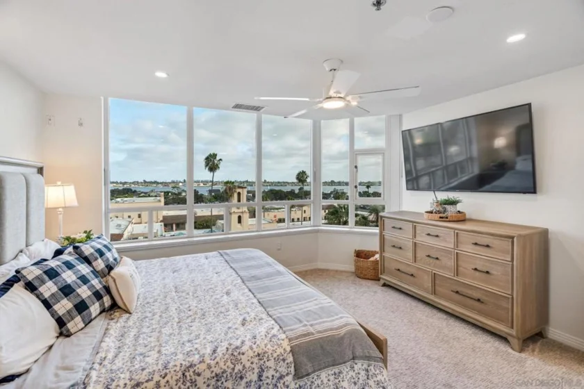 700 W Harbor Drive #705 photo 14