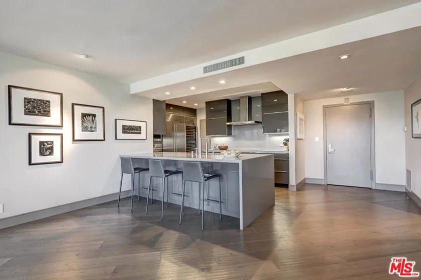 865 Comstock Avenue #16F photo 10