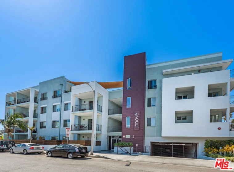 13337 Beach Avenue #403 photo 33