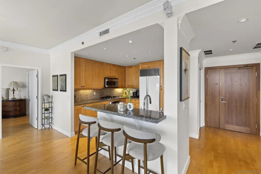 700 W Harbor Drive #1502 photo 8