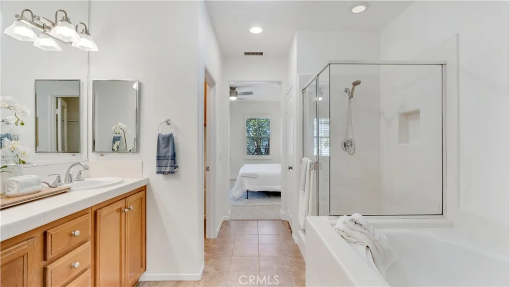 128 Talmadge photo 10