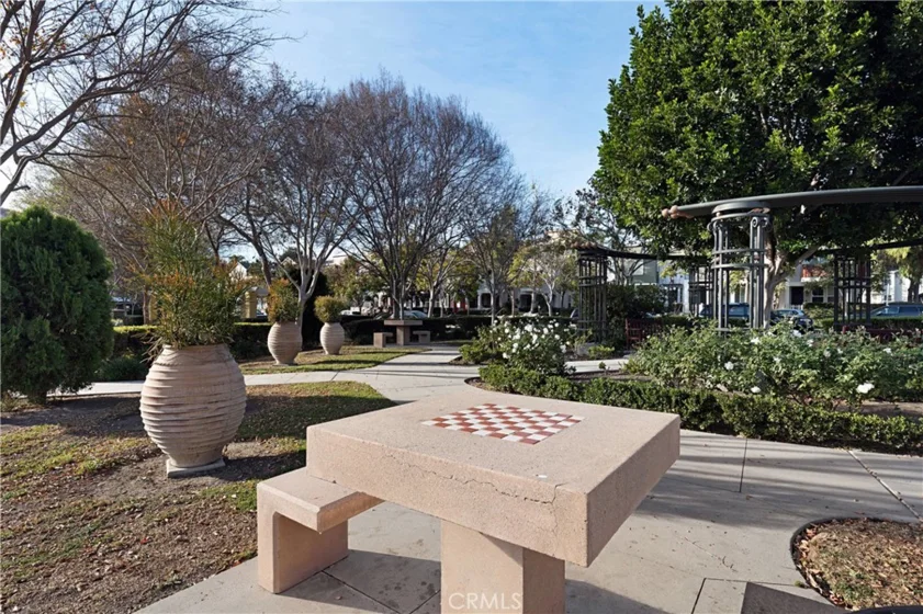 24 Valmont photo 23
