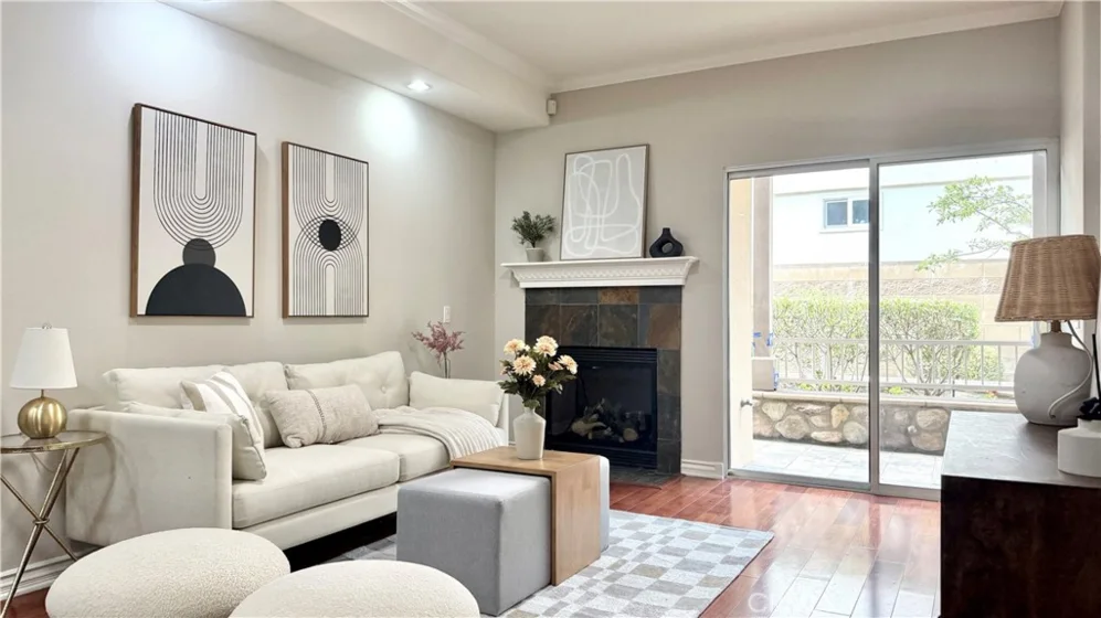 690 S Marengo Avenue #6 photo 7