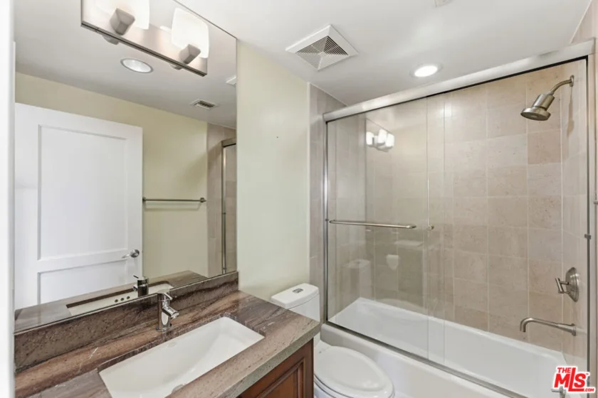438 Arnaz Drive #106 photo 21