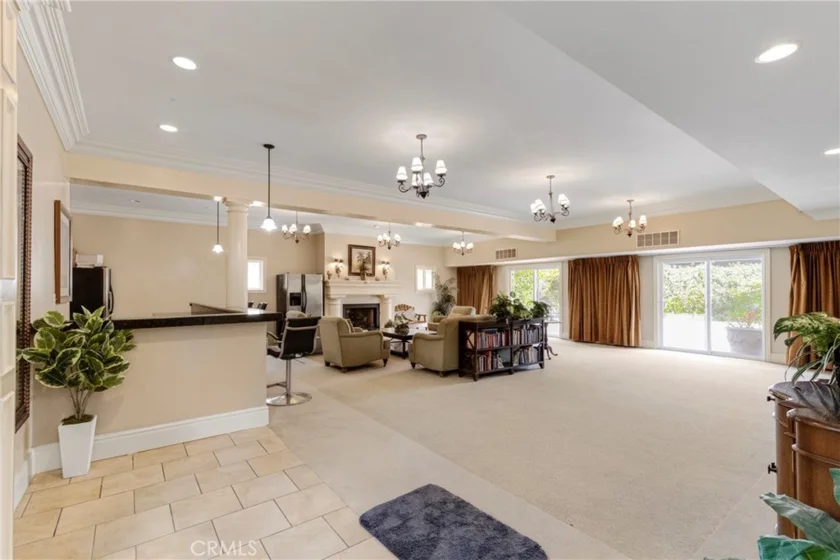 20214 Cohasset Street #16 photo 14