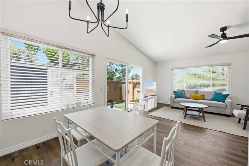 3672 Harbor View Way photo 10