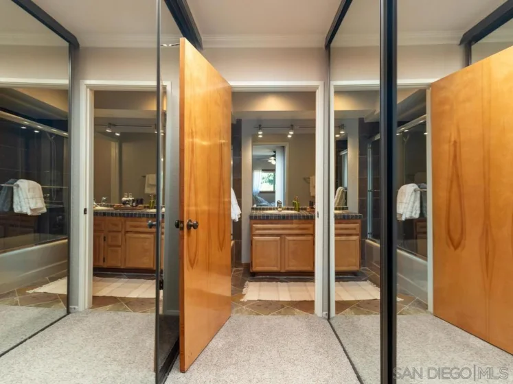 917 Torrance #19 photo 12